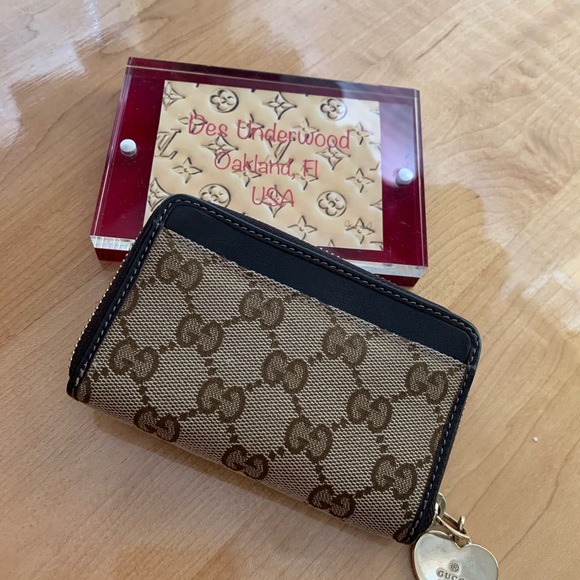 Gucci Card Case Wallet/Key Holder - Picture 2 of 16